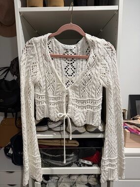 Emory Park White Crochet Top w/ Bell Sleeve